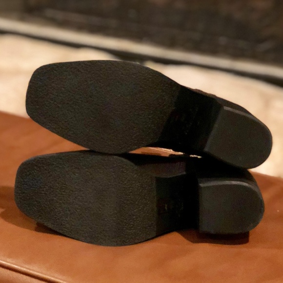 Belle by Sigerson Morrison Lagoon Suede Bootie - Picture 8 of 8